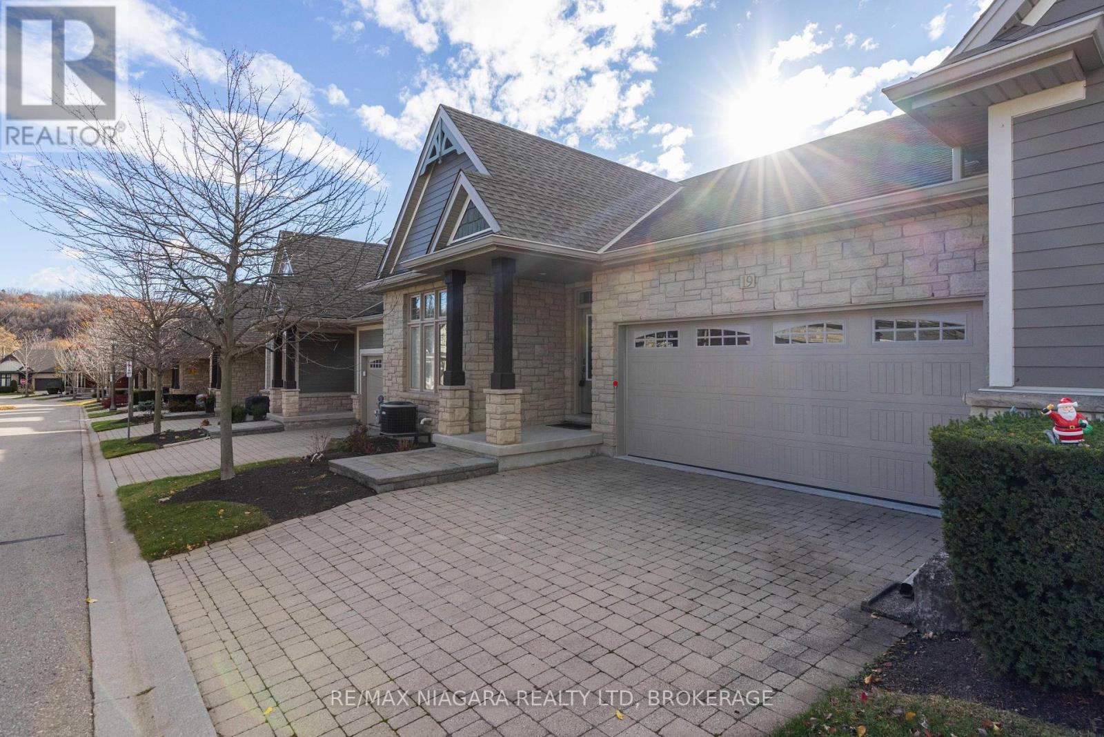 19 Crimson Drive, Niagara-On-The-Lake, Ontario  L0S 1J1 - Photo 26 - X12546560