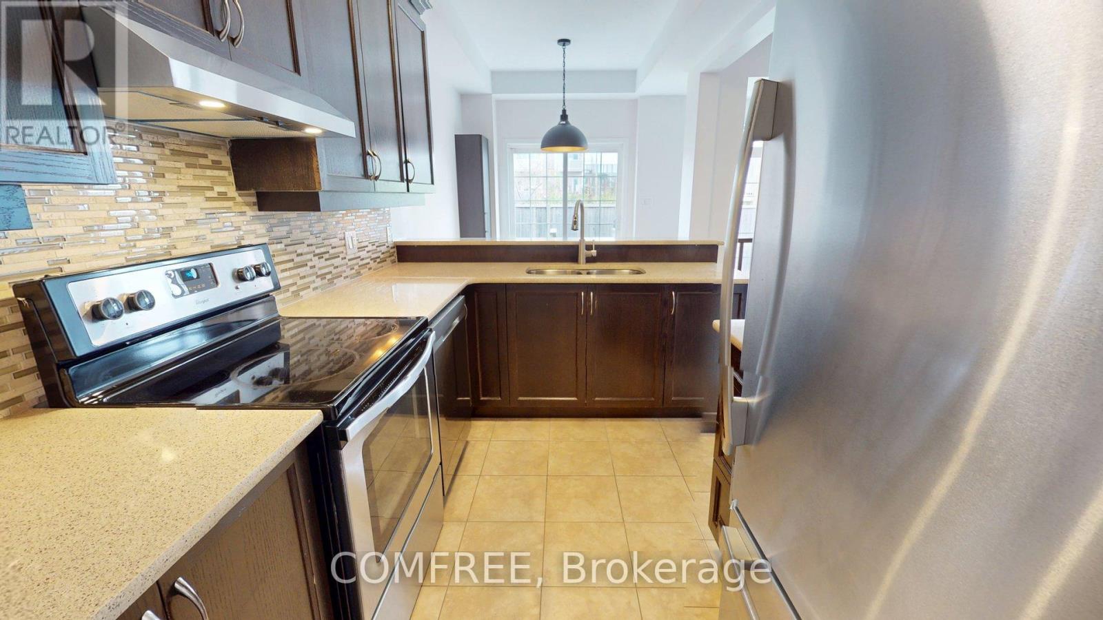 149 Lochnaw Private, Ottawa, Ontario  K2J 5X6 - Photo 10 - X13117688