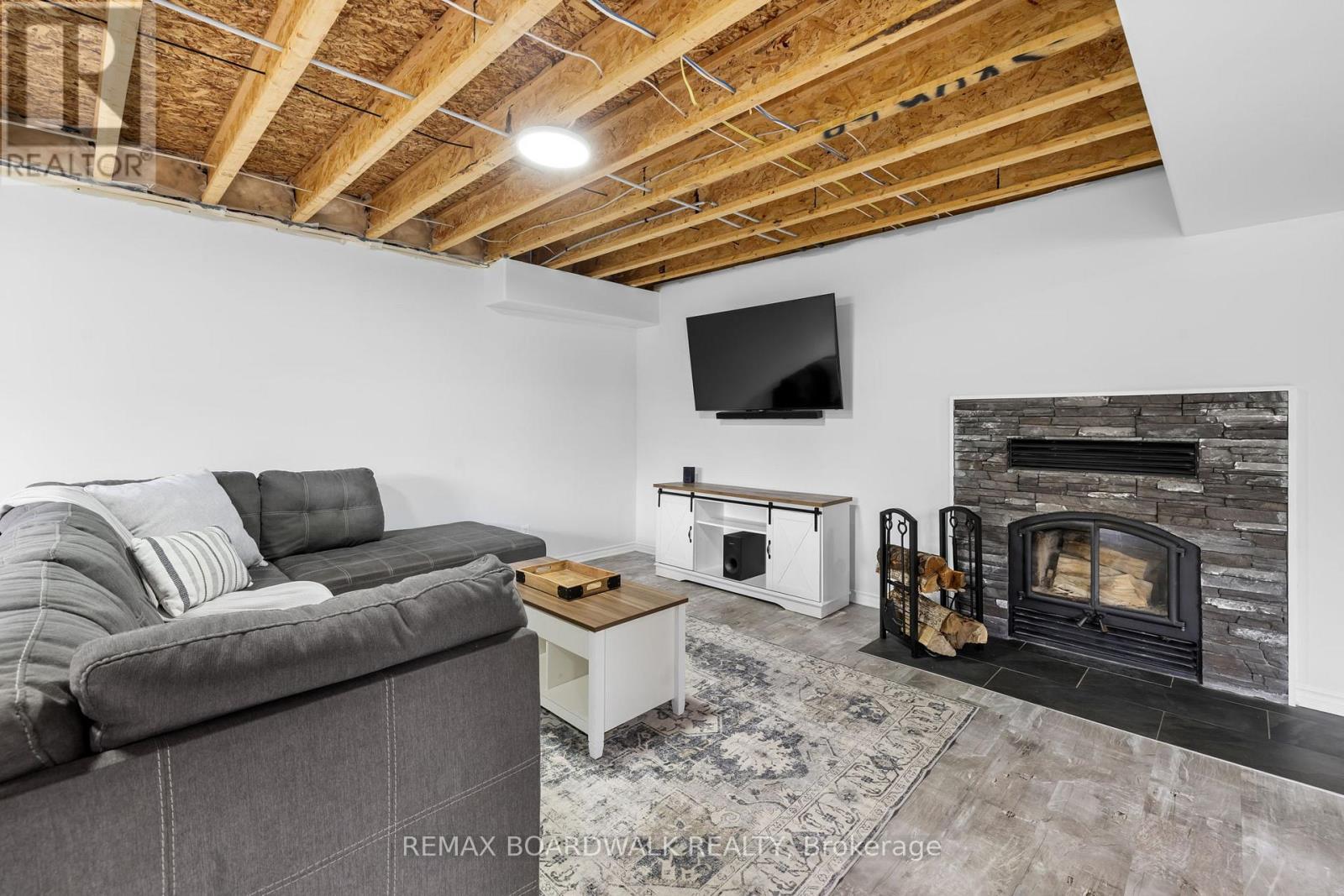 661 Pinery Road, Montague, Ontario K7A 4S7 - Photo 40 - X13117702