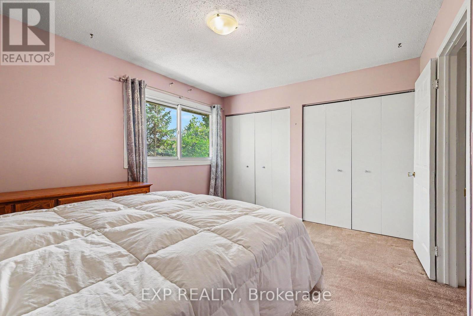 1410 Ballard Court, Ottawa, Ontario  K1B 4Z2 - Photo 12 - X13117706