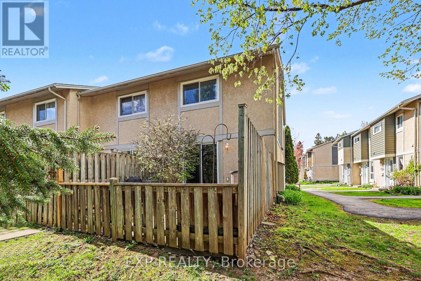1410 Ballard Court, Ottawa, Ontario  K1B 4Z2 - Photo 20 - X13117706
