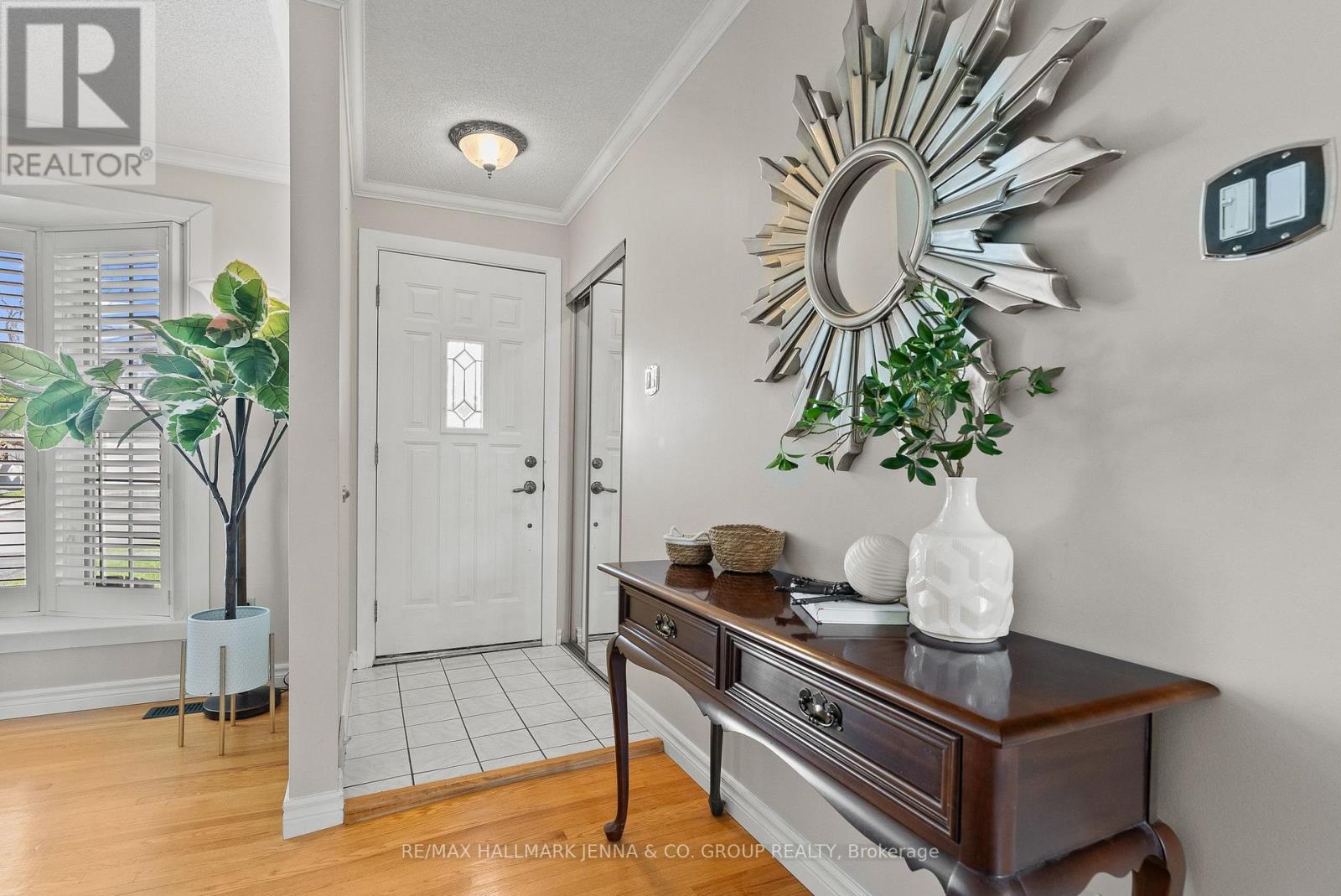 29 Kingsbury Avenue, Ottawa, Ontario  K2G 3E5 - Photo 3 - X13117852