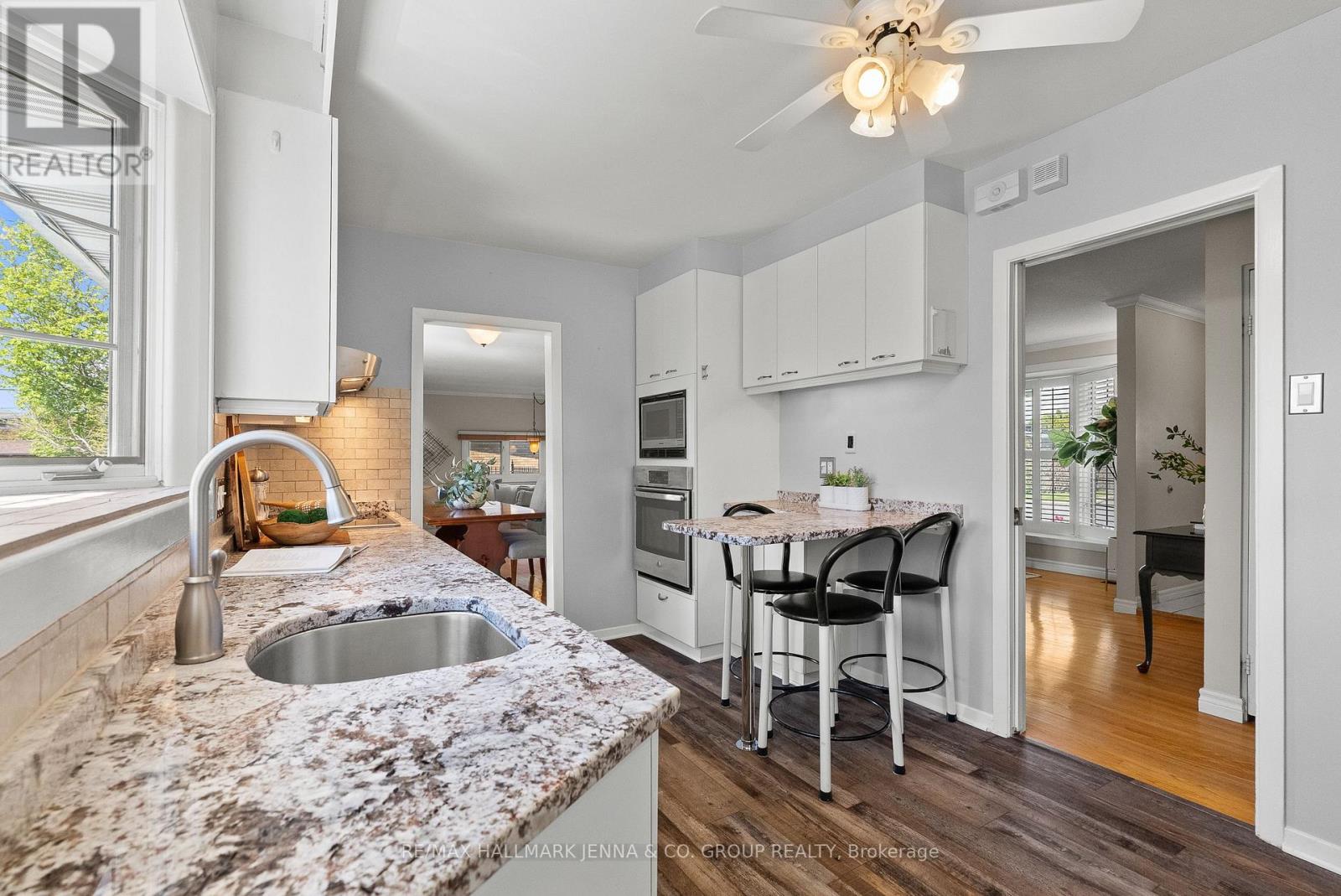 29 Kingsbury Avenue, Ottawa, Ontario  K2G 3E5 - Photo 9 - X13117852