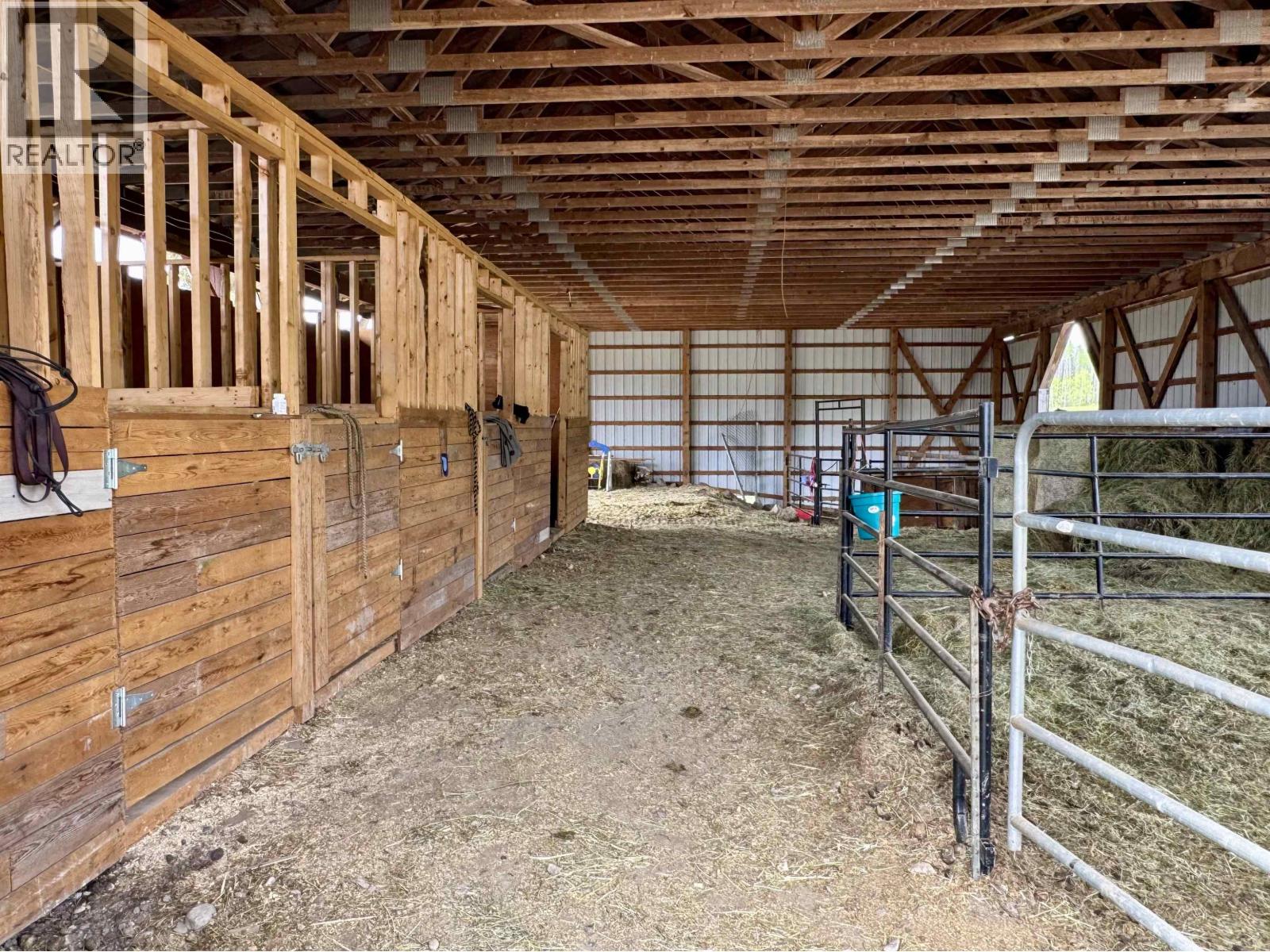 21872 W 16 Highway, Smithers, British Columbia  V0J 2N1 - Photo 33 - R3122612