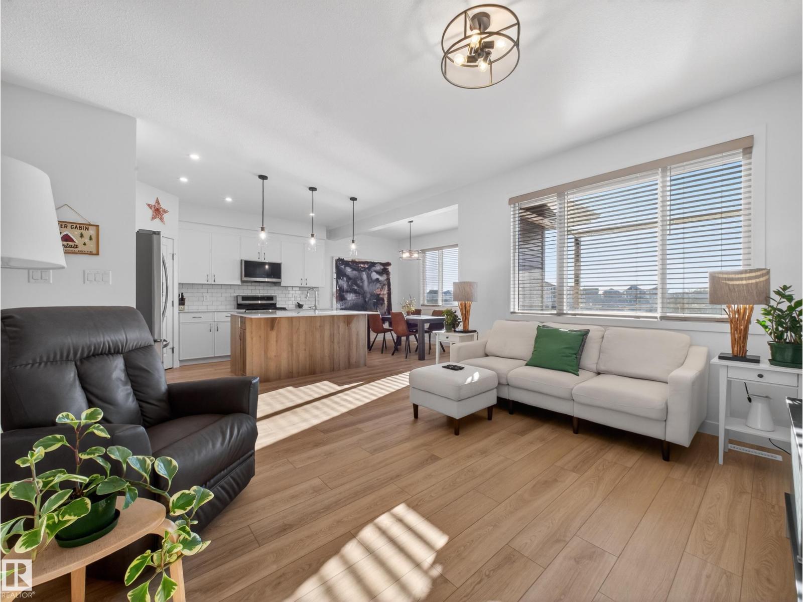 216 Caledon Cr, Spruce Grove, Alberta  T7X 0T6 - Photo 4 - E4484917