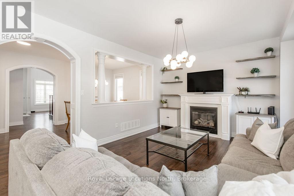 11 Christy Drive, Wasaga Beach, Ontario  L9Z 1S7 - Photo 14 - S13117924