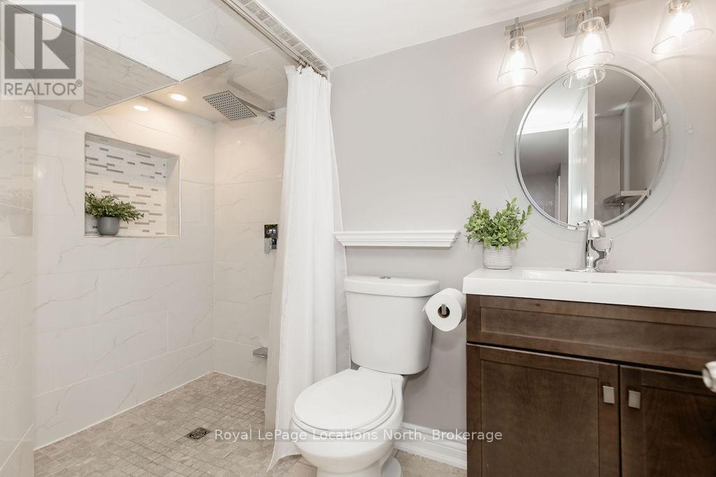 11 Christy Drive, Wasaga Beach, Ontario  L9Z 1S7 - Photo 45 - S13117924