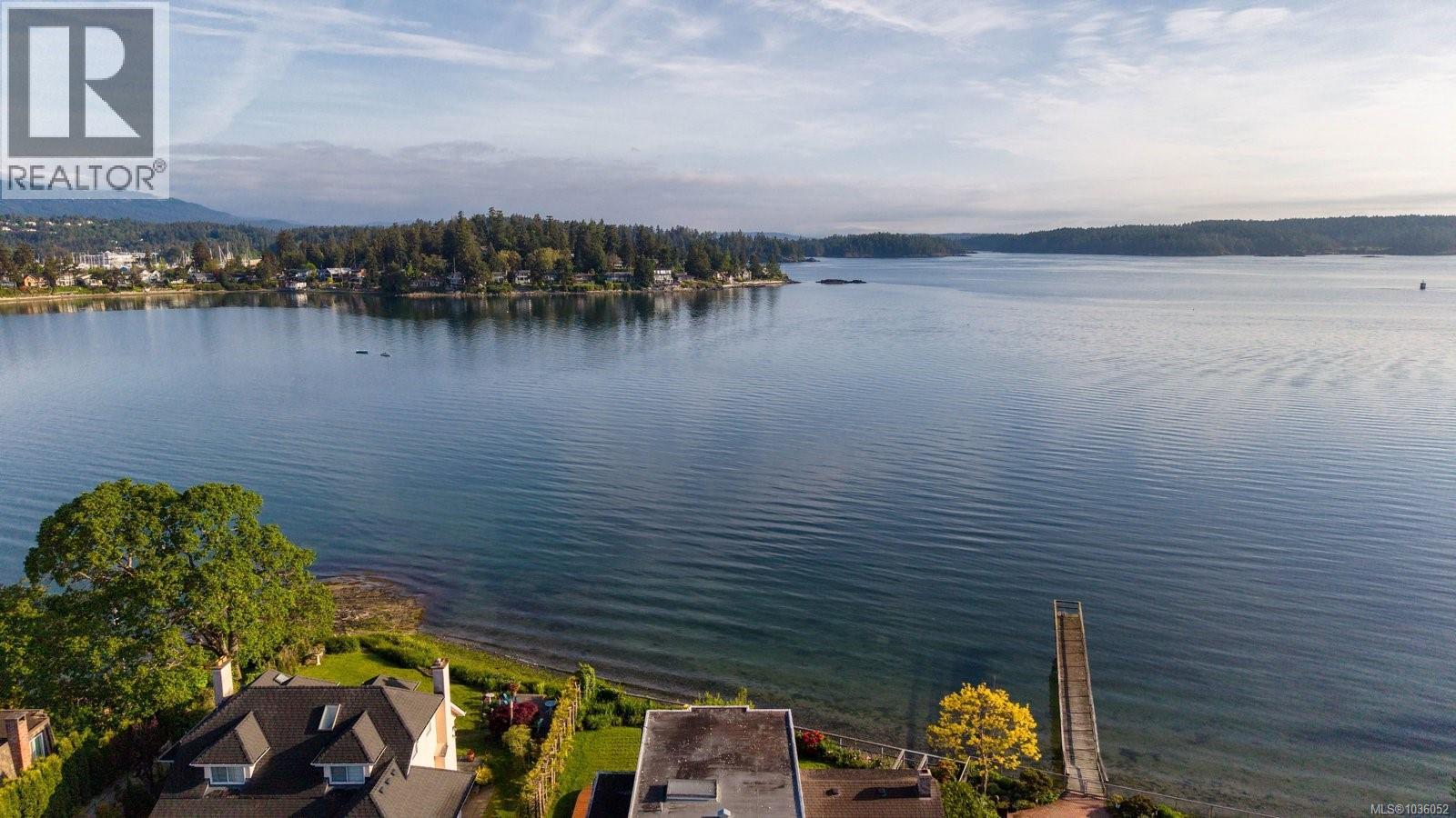 2444 Whidby Lane, Sidney, British Columbia  V8L 2K3 - Photo 10 - 1036052