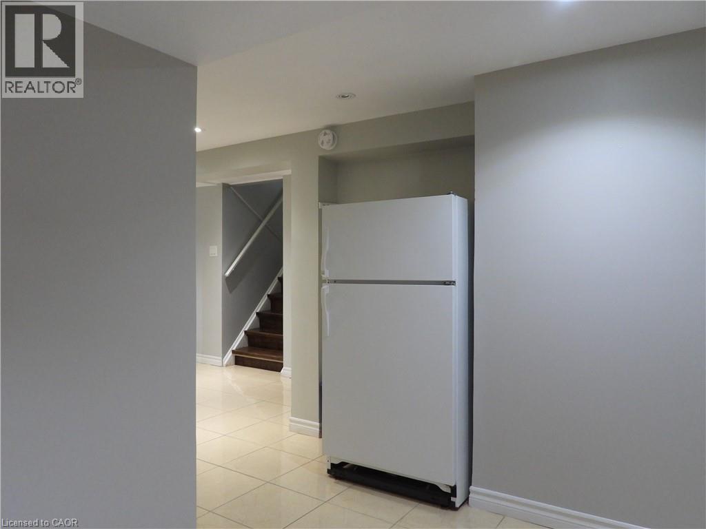 285 East 28th Street, Hamilton, Ontario  L8V 3J2 - Photo 17 - 40829382