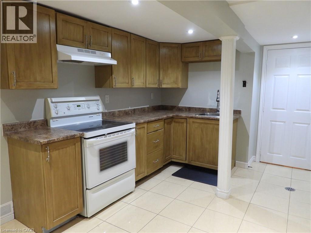285 East 28th Street, Hamilton, Ontario  L8V 3J2 - Photo 9 - 40829382
