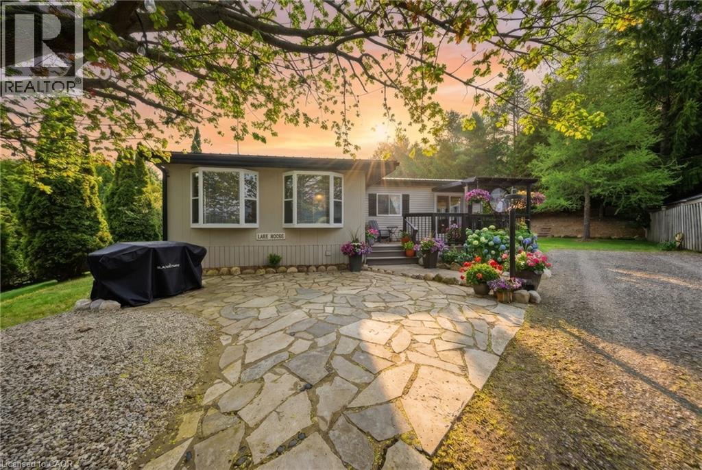 230 Mountain Ash Road, Ayr, Ontario  N0B 1E0 - Photo 6 - 40828743
