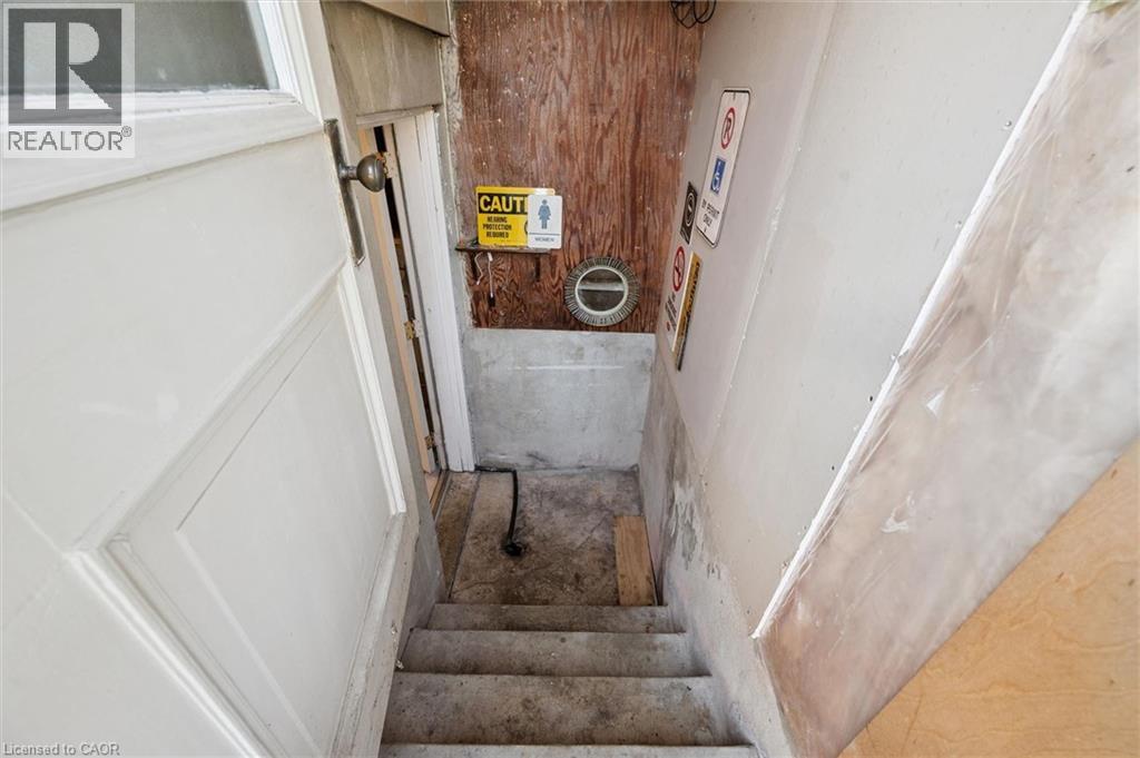 95 Weichel Street, Kitchener, Ontario  N2M 2A7 - Photo 37 - 40824196