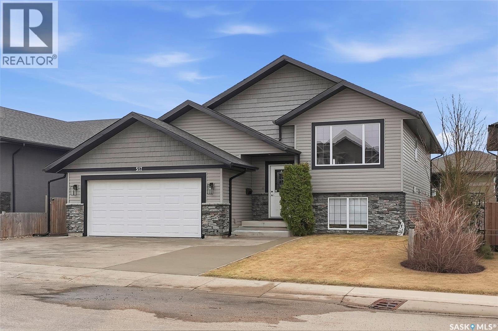517 Redwood Crescent, Warman, Saskatchewan  S0K 4S2 - Photo 1 - SK035498