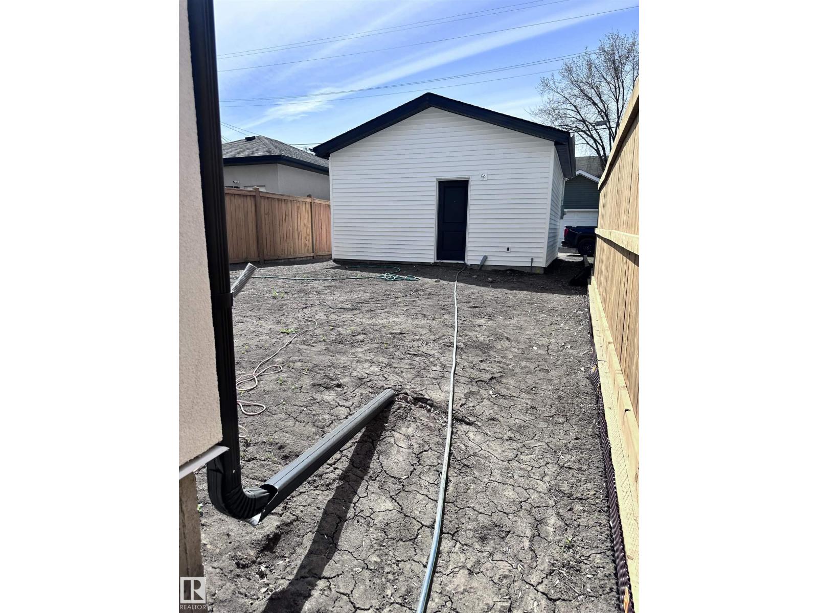 10919 79 Av Nw, Edmonton, Alberta  T6G 0P1 - Photo 5 - E4483984