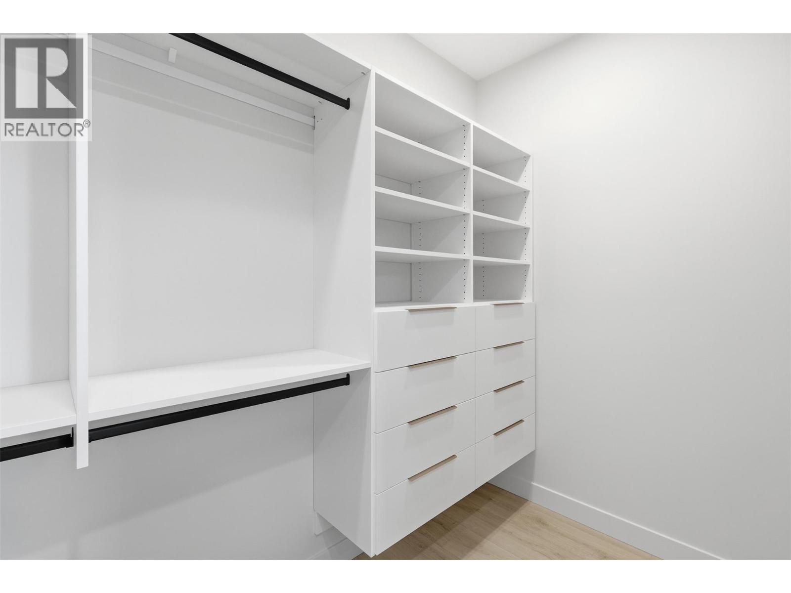 38 Rue Cheval Noir Unit# 329, Kamloops, British Columbia  V1S 0G4 - Photo 37 - 10385982