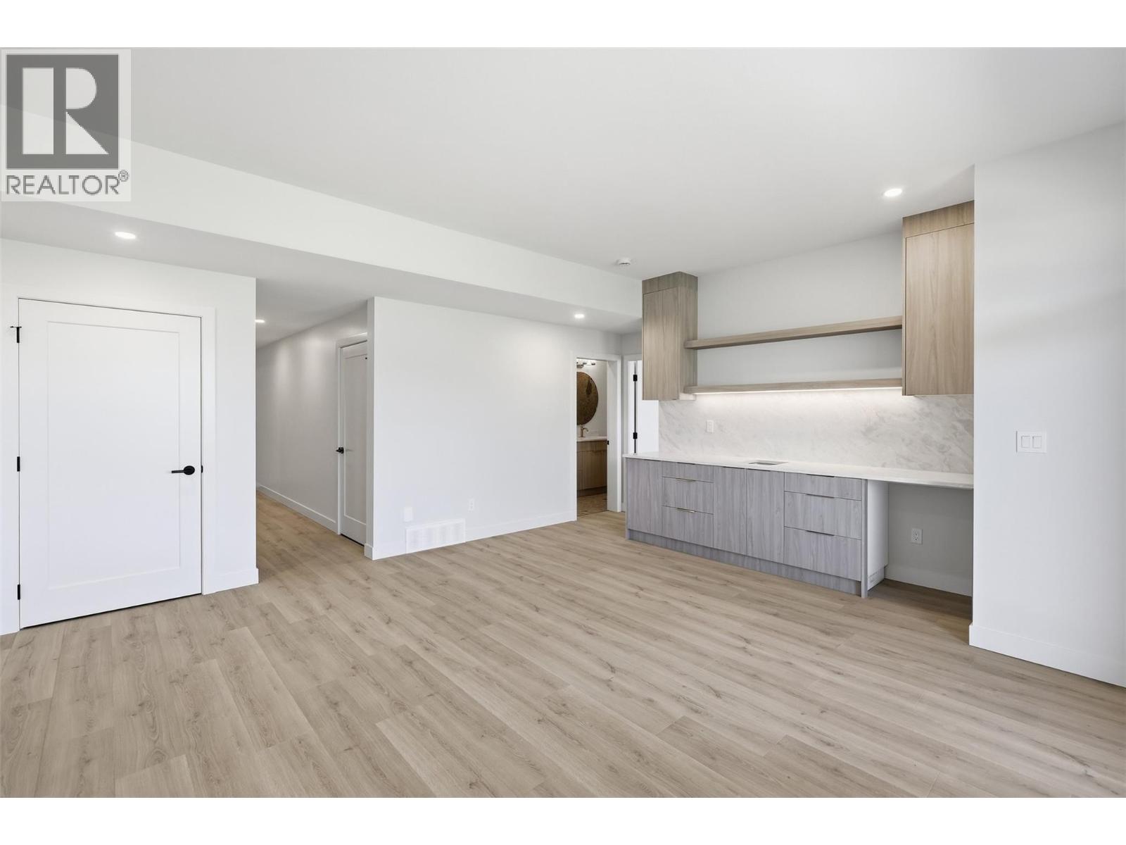 38 Rue Cheval Noir Unit# 329, Kamloops, British Columbia  V1S 0G4 - Photo 47 - 10385982