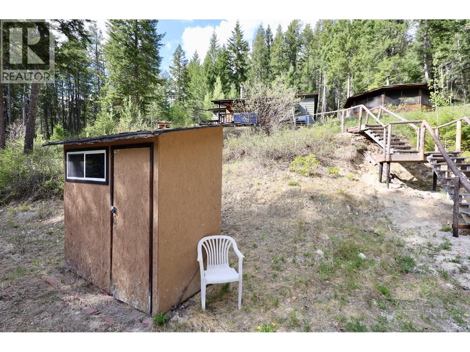 3033 Olive Road, Golden, British Columbia  V0A 1H0 - Photo 32 - 10386814