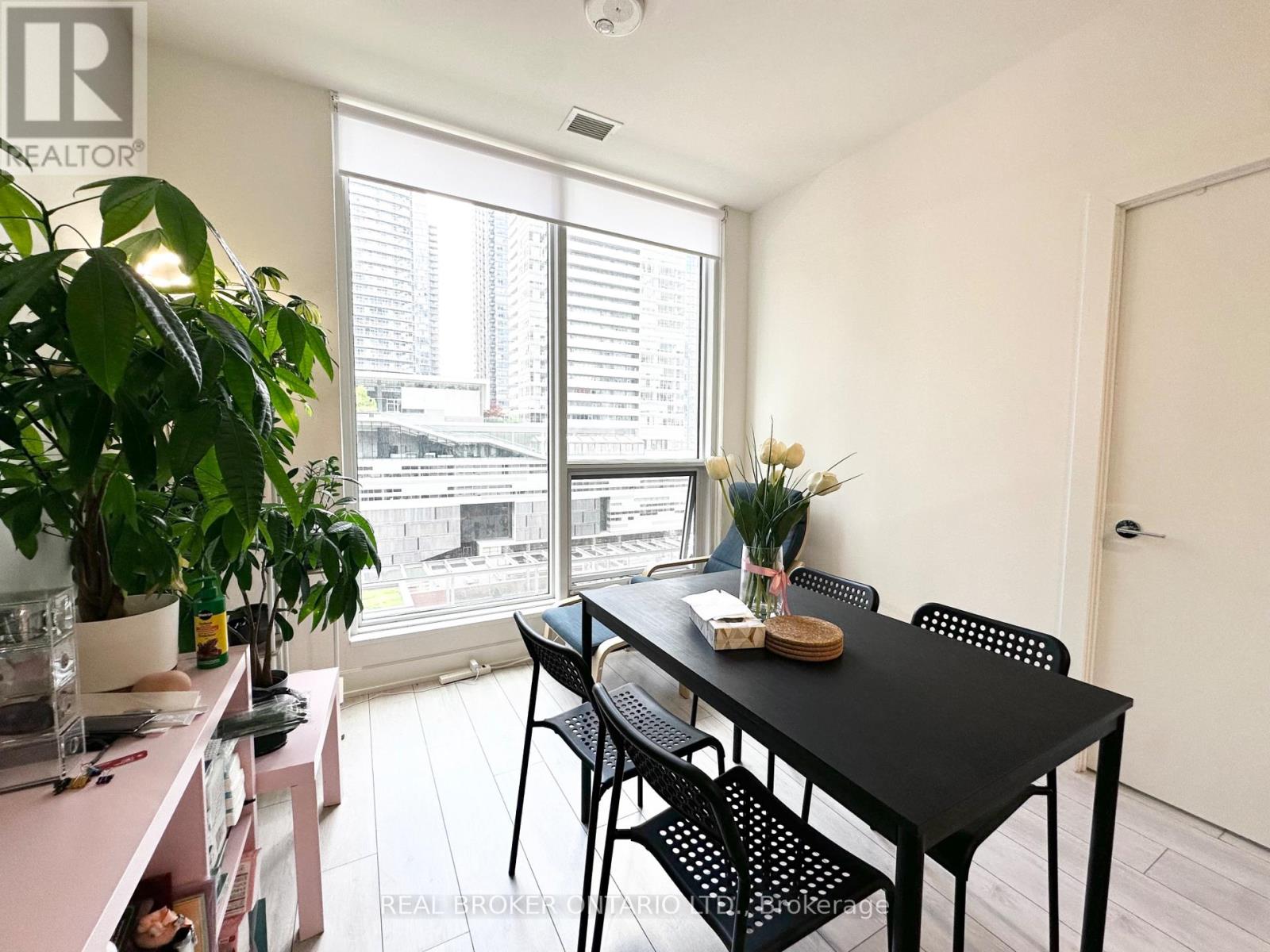 818 - 15 Mercer Street, Toronto, Ontario  M5V 1H2 - Photo 10 - C13117738