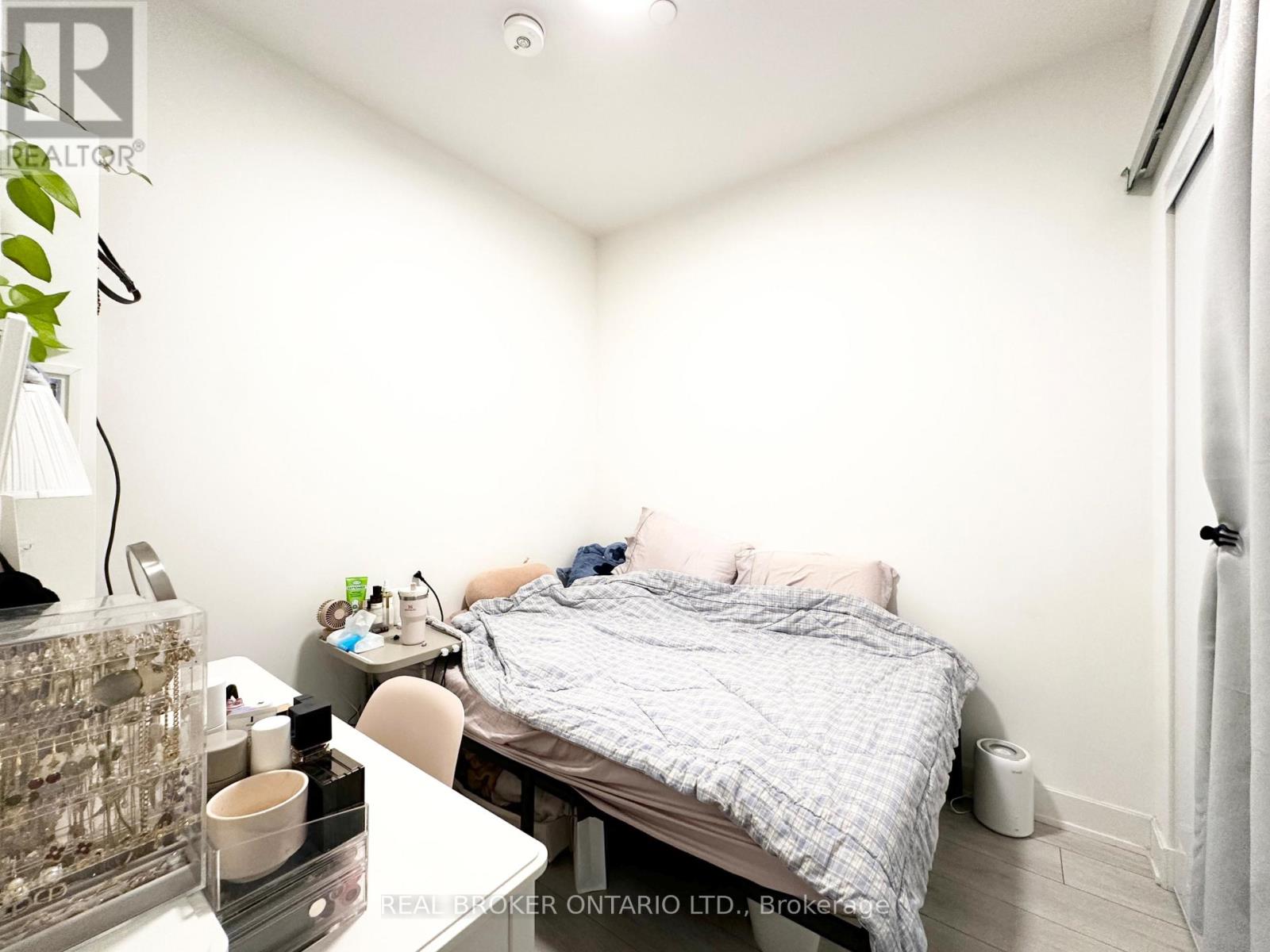 818 - 15 Mercer Street, Toronto, Ontario  M5V 1H2 - Photo 18 - C13117738