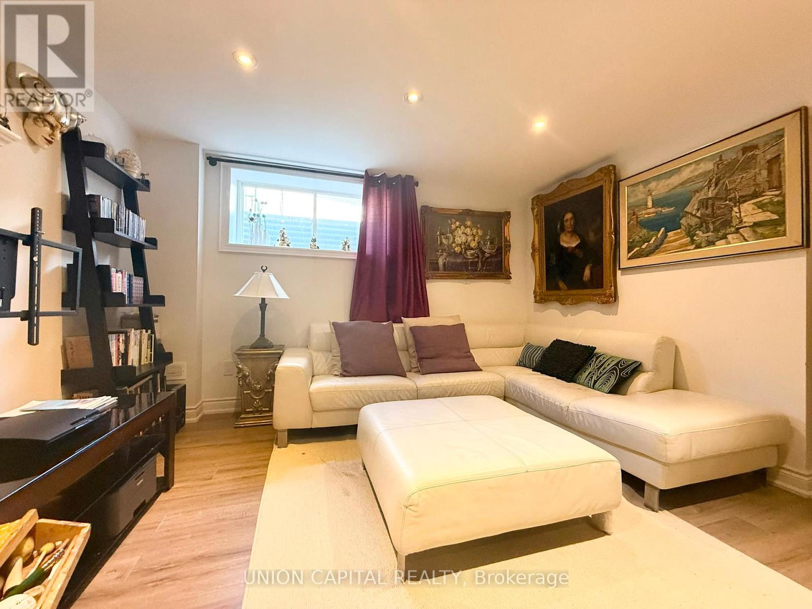 Lower - 39 Shamokin Drive, Toronto, Ontario  M3A 3H9 - Photo 3 - C13117840