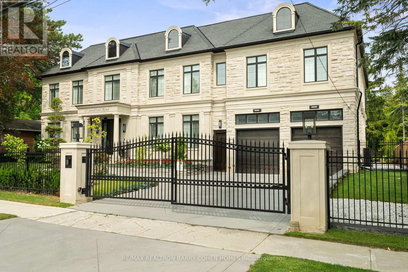 23 SANDFIELD ROAD, Toronto, Ontario