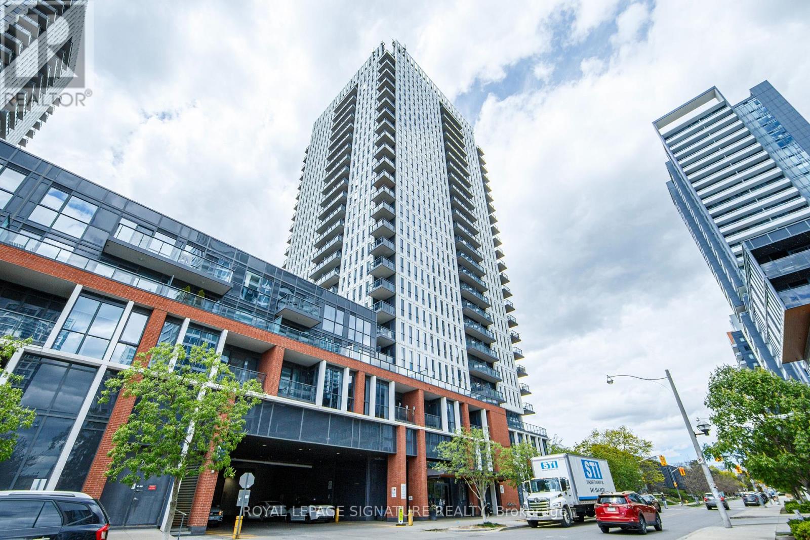 1909 - 170 SUMACH STREET, Toronto, Ontario