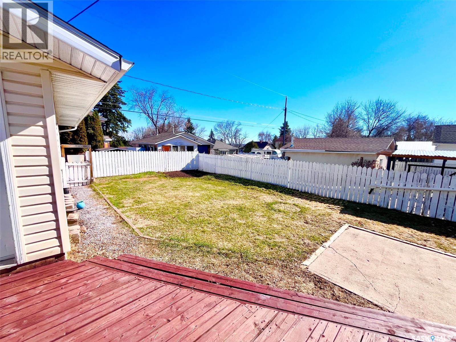 148 21st Street E, Prince Albert, Saskatchewan  S6V 1M1 - Photo 21 - SK035693