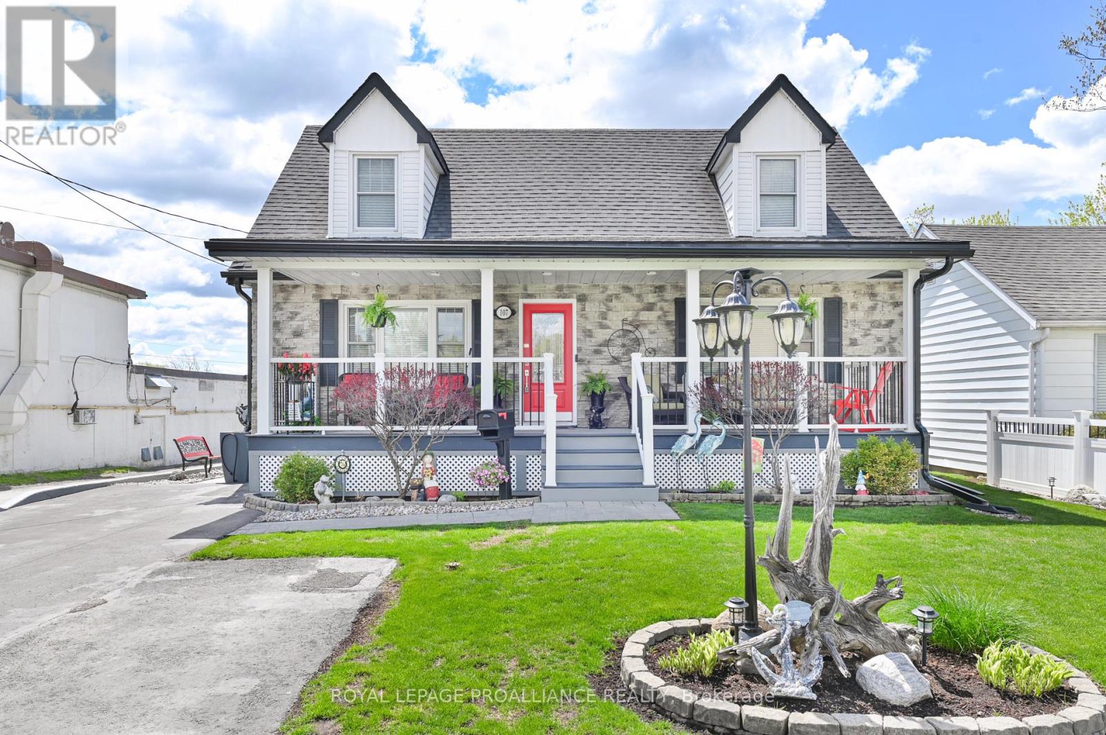107 BAY DRIVE, Belleville, Ontario
