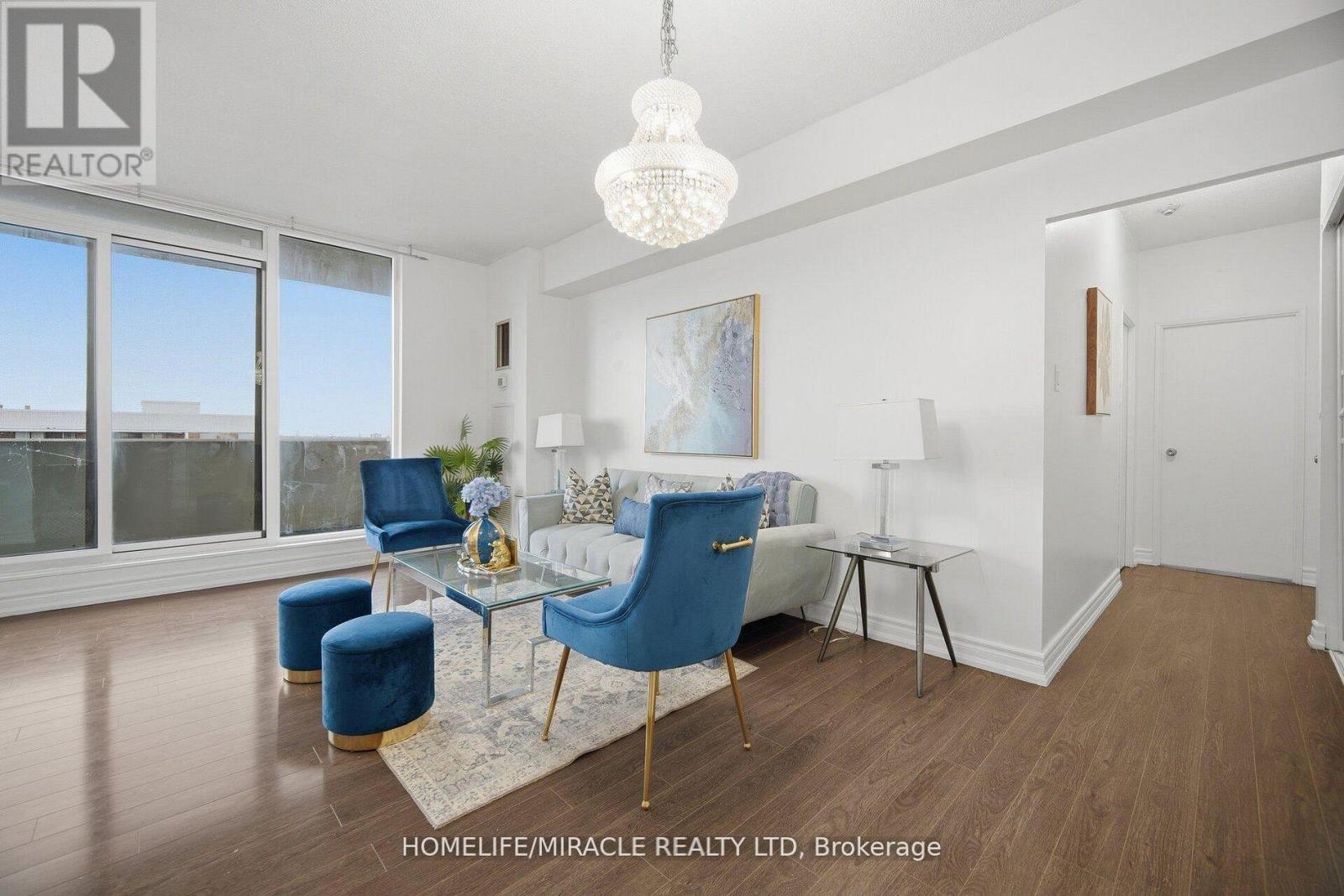 1703 - 100 Prudential Drive, Toronto, Ontario  M1P 4V4 - Photo 3 - E13117964