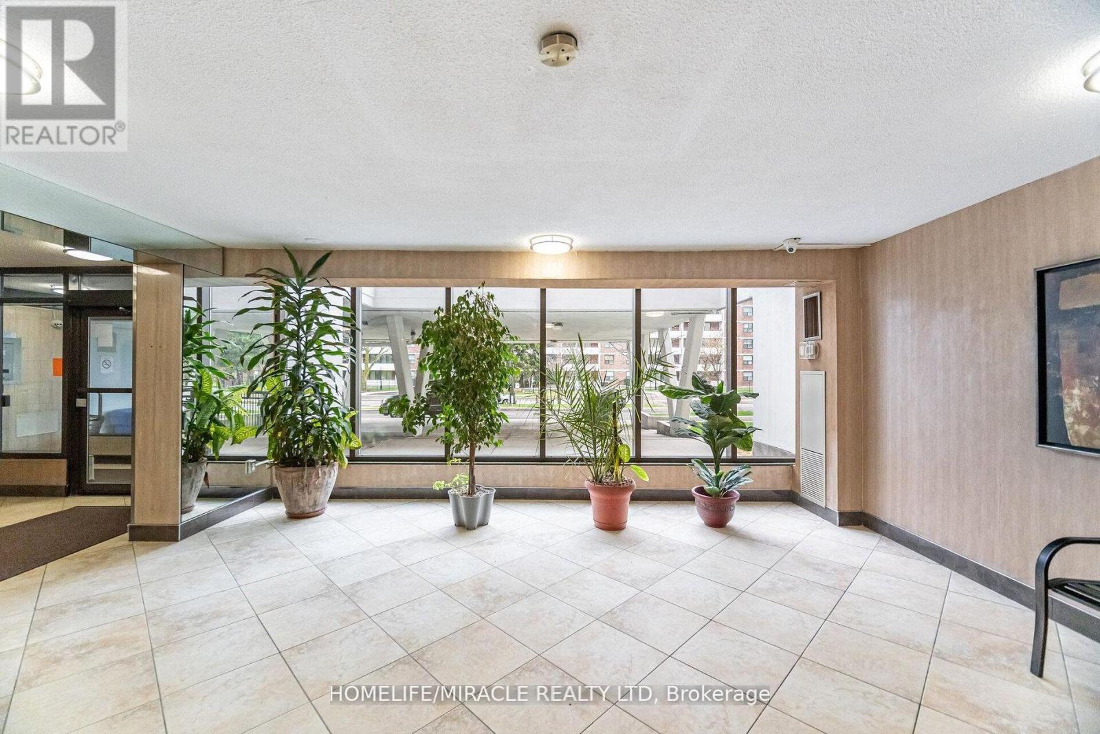 1703 - 100 Prudential Drive, Toronto, Ontario  M1P 4V4 - Photo 32 - E13117964