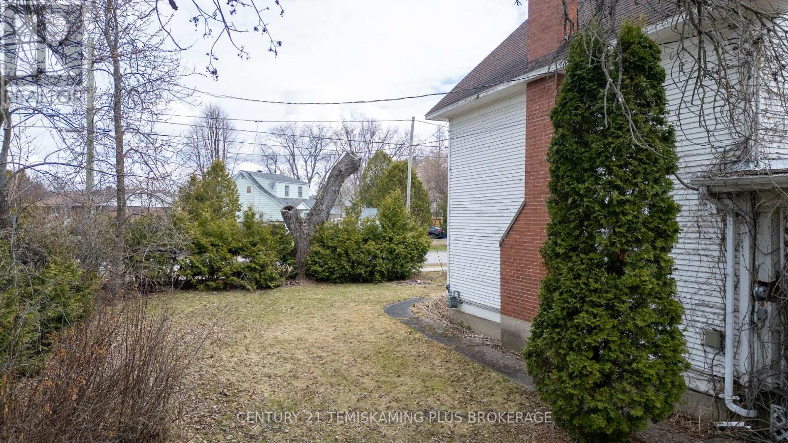 36 Beavis Terrace Drive W, Temiskaming Shores, Ontario  P0J 1P0 - Photo 4 - T13117790