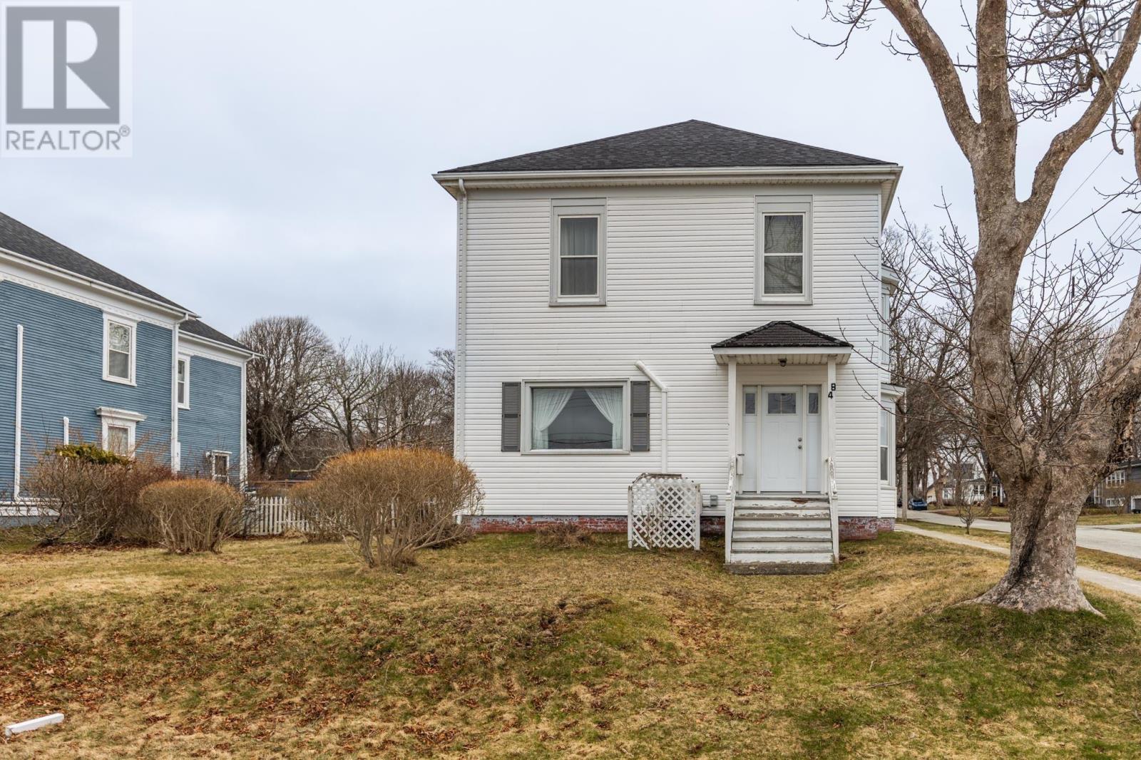 48 Albert Street, Yarmouth, Nova Scotia  B5A 3N6 - Photo 33 - 202603492