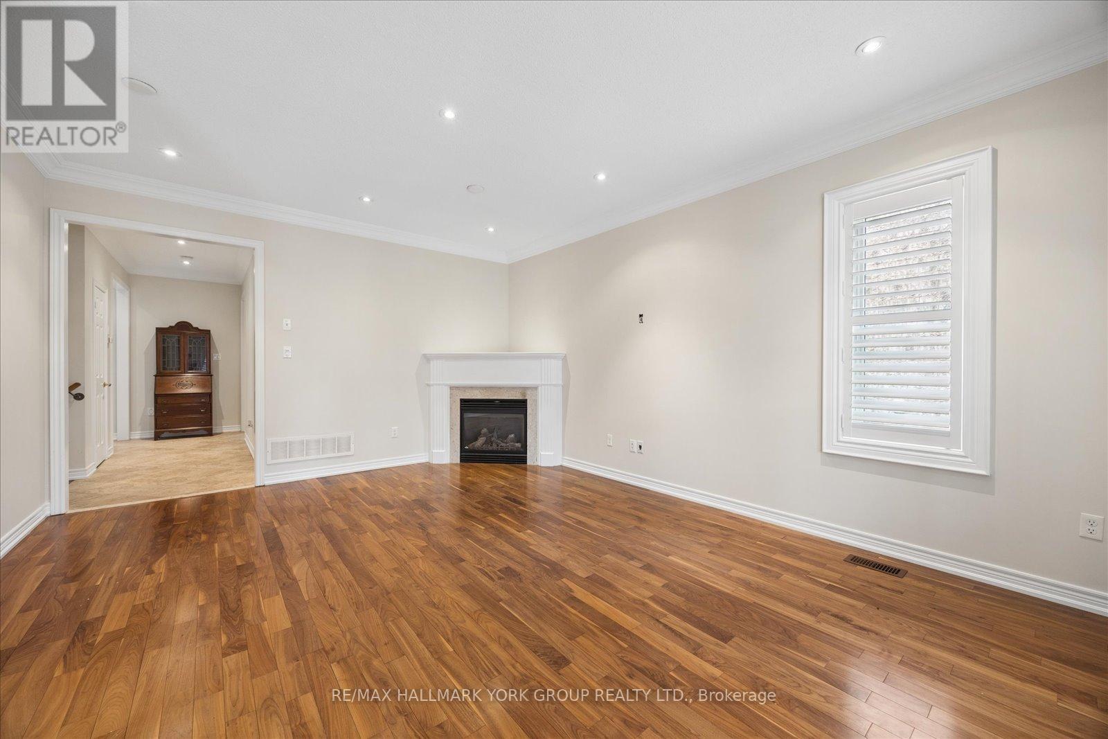 27 Butterwood Lane, Whitchurch-Stouffville, Ontario  L4A 0M7 - Photo 11 - N13117816