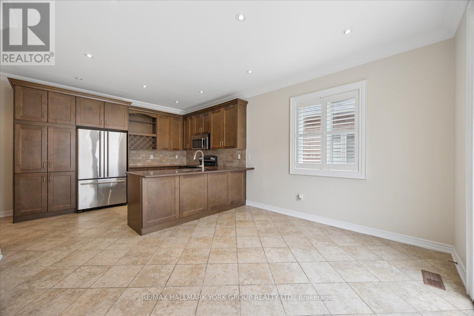 27 Butterwood Lane, Whitchurch-Stouffville, Ontario  L4A 0M7 - Photo 20 - N13117816