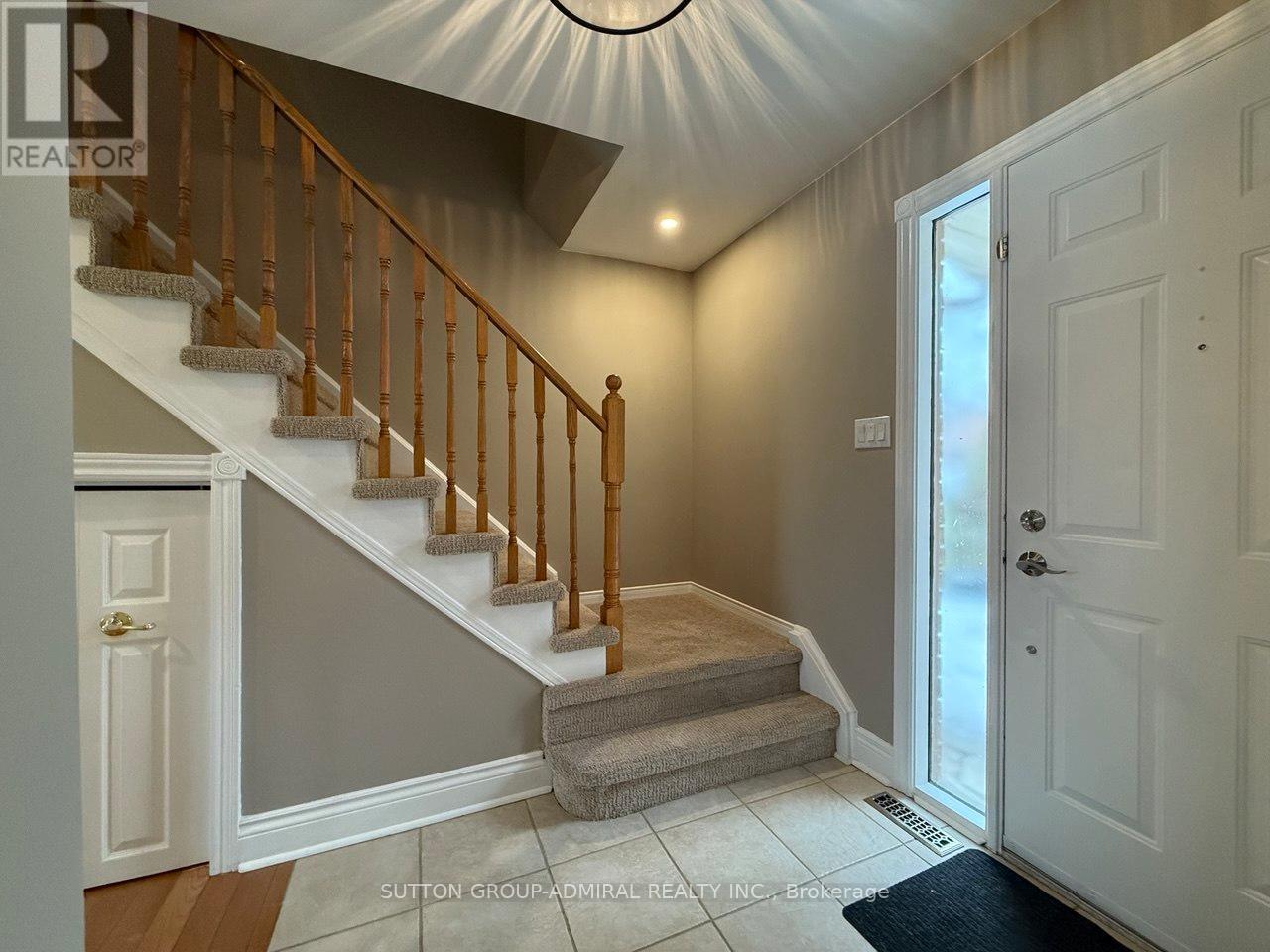 Main - 39 April Gardens, Aurora, Ontario  L4G 4R7 - Photo 15 - N13117822