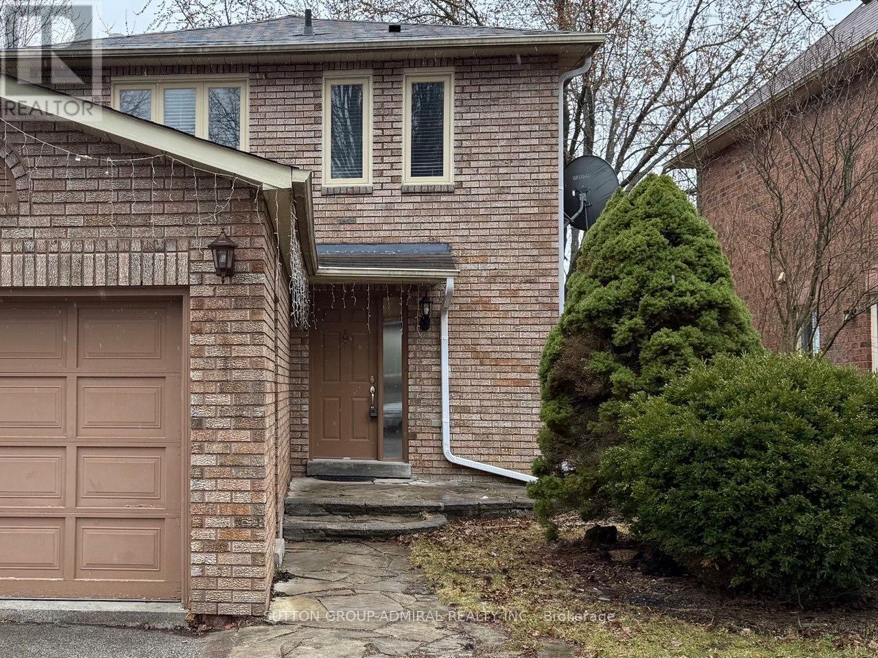 Main - 39 April Gardens, Aurora, Ontario  L4G 4R7 - Photo 2 - N13117822