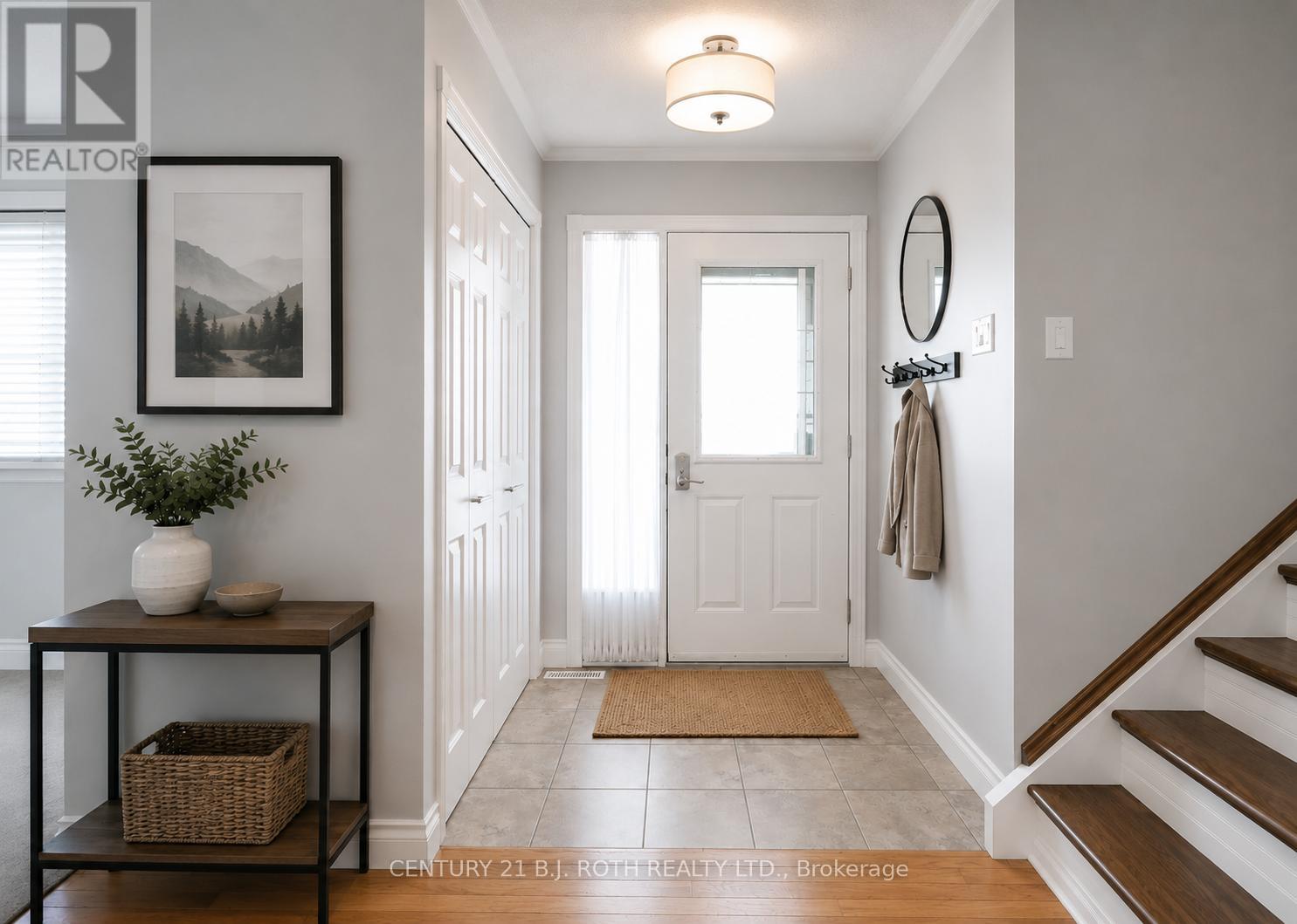 2246 Richardson Street, Innisfil, Ontario  L9S 1G5 - Photo 2 - N13117918