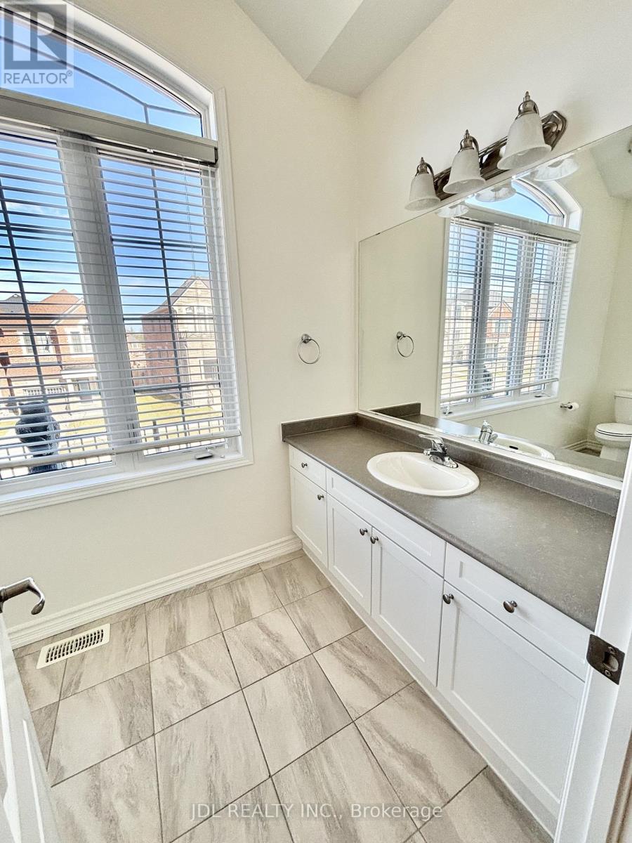 120 Lacrosse Trail, Vaughan, Ontario  L4H 4V8 - Photo 19 - N13117962