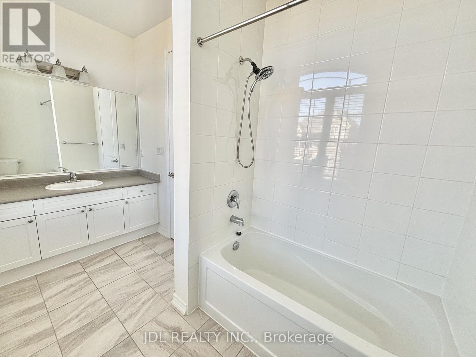 120 Lacrosse Trail, Vaughan, Ontario  L4H 4V8 - Photo 20 - N13117962