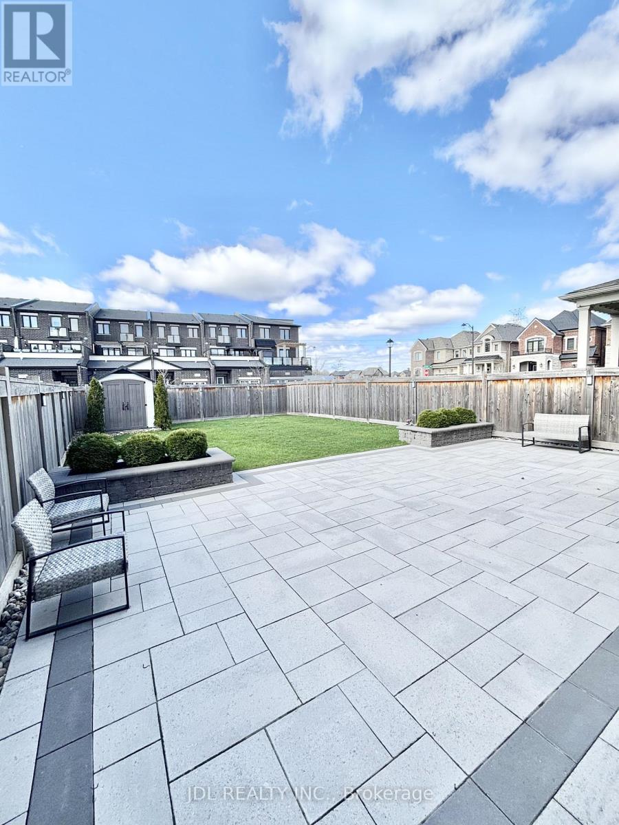 120 Lacrosse Trail, Vaughan, Ontario  L4H 4V8 - Photo 27 - N13117962
