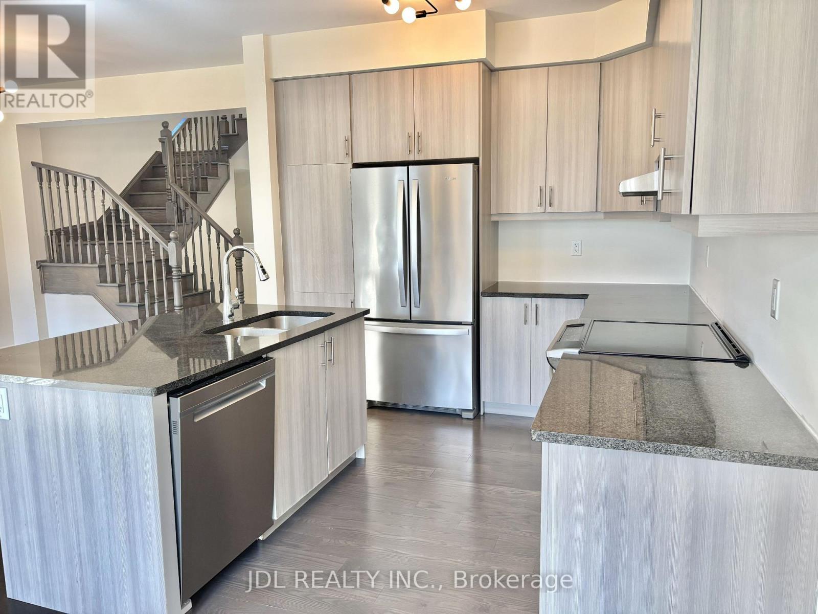120 Lacrosse Trail, Vaughan, Ontario  L4H 4V8 - Photo 9 - N13117962