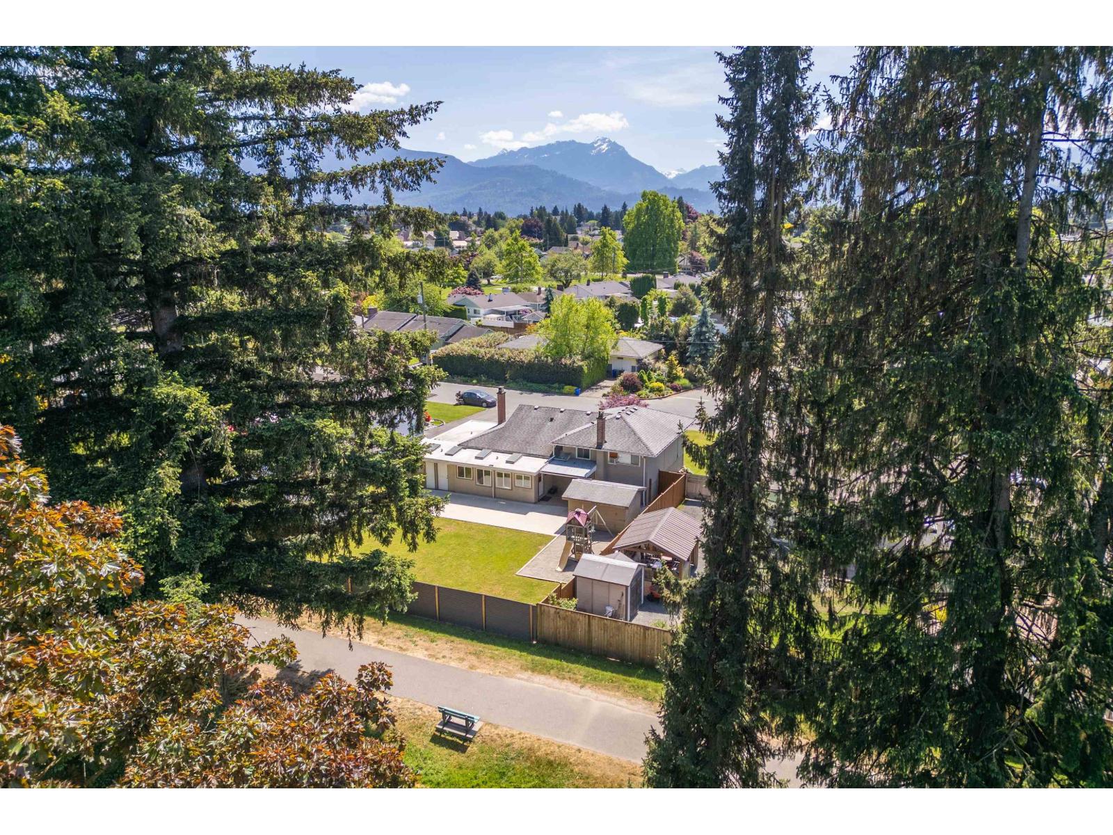 45741 Berkeley Avenue, Chilliwack Proper West, Chilliwack, British Columbia  V2P 3N1 - Photo 35 - R3122228