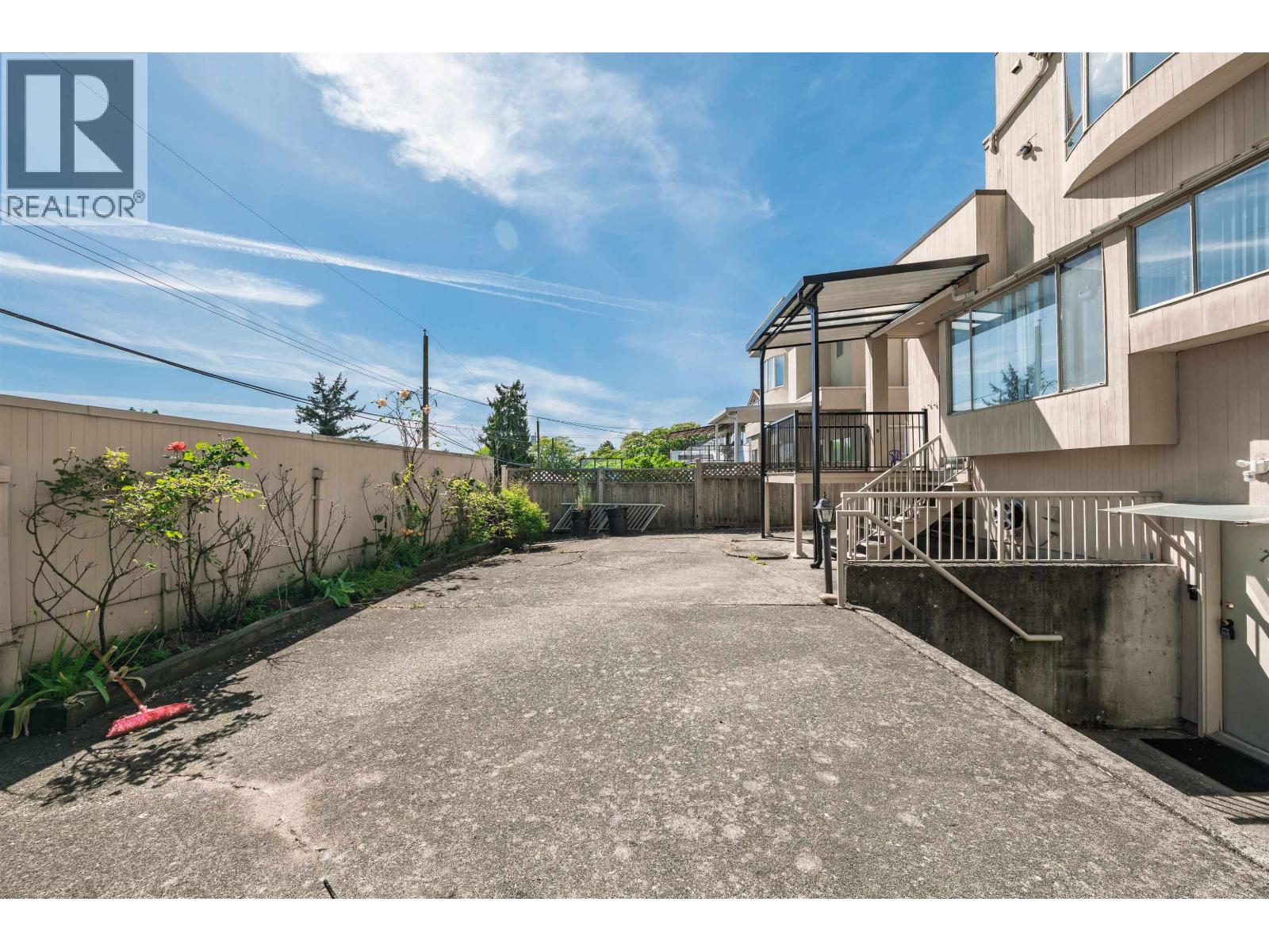 1738 E 63rd Avenue, Vancouver, British Columbia  V5P 2L8 - Photo 6 - R3122335