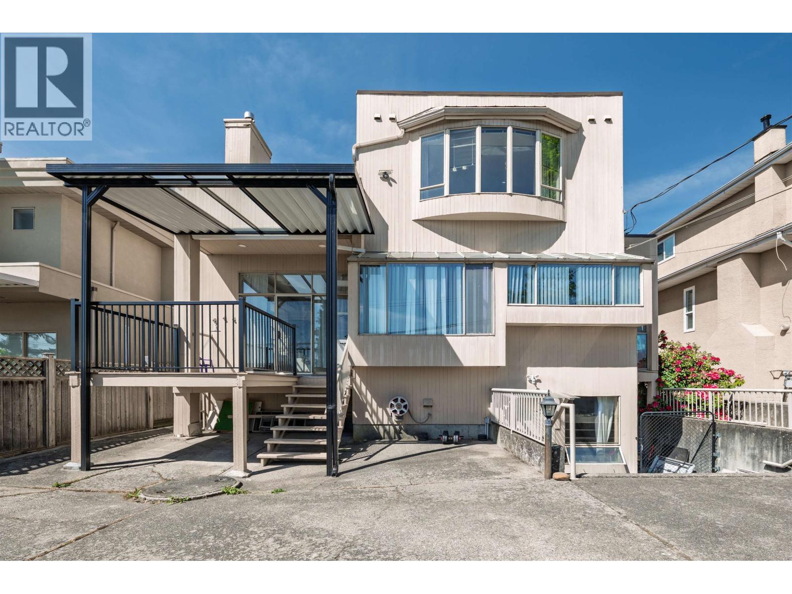 1738 E 63rd Avenue, Vancouver, British Columbia  V5P 2L8 - Photo 3 - R3122335
