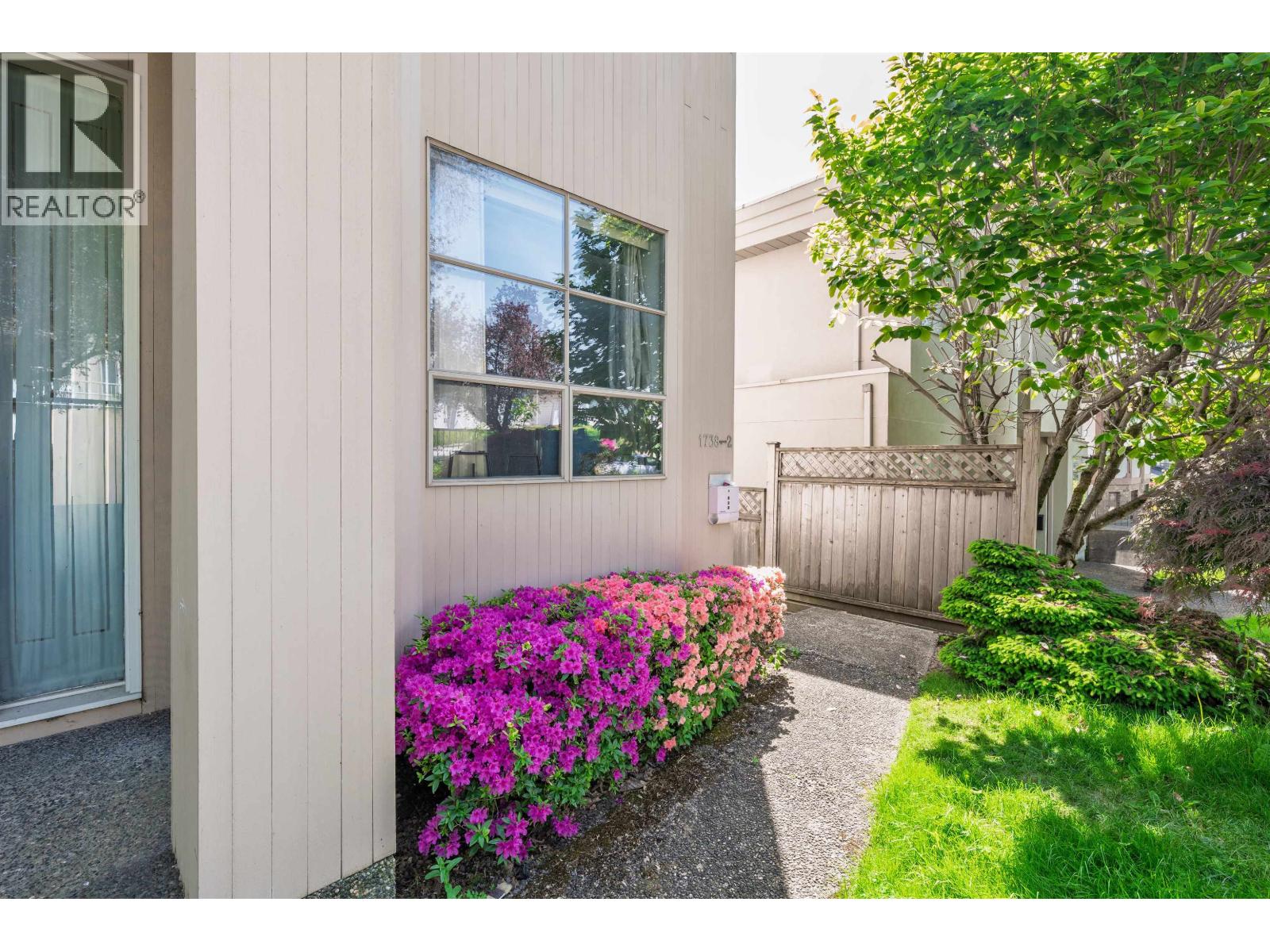 1738 E 63rd Avenue, Vancouver, British Columbia  V5P 2L8 - Photo 9 - R3122335