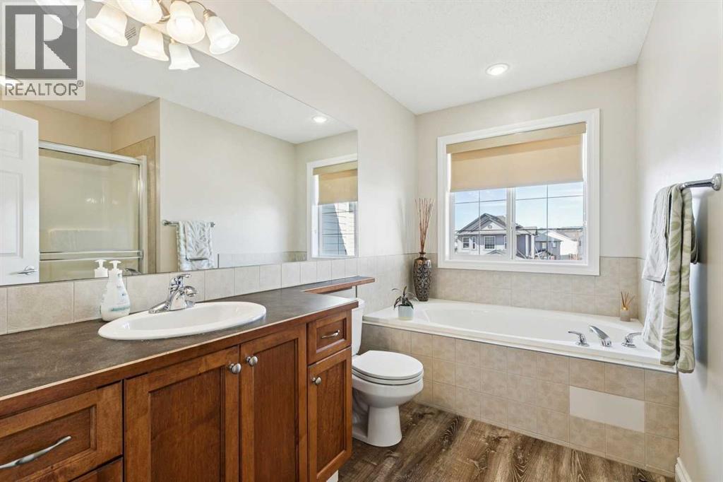 63 Westmount Circle, Okotoks, Alberta  T1S 0B7 - Photo 33 - A2302126