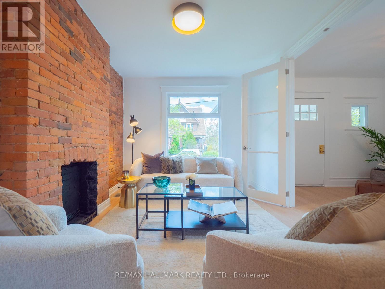 49 Fulton Avenue, Toronto, Ontario  M4K 1X6 - Photo 6 - E13117782