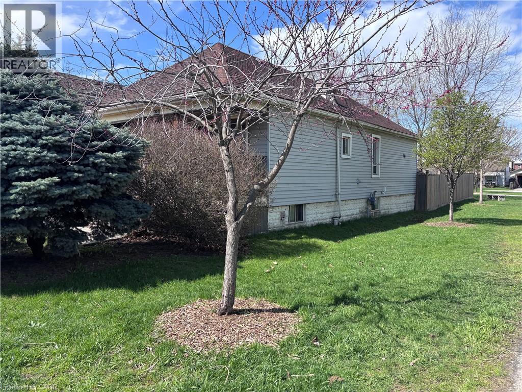 19 Benson Avenue, Hamilton, Ontario  L8H 3M8 - Photo 18 - 40826687