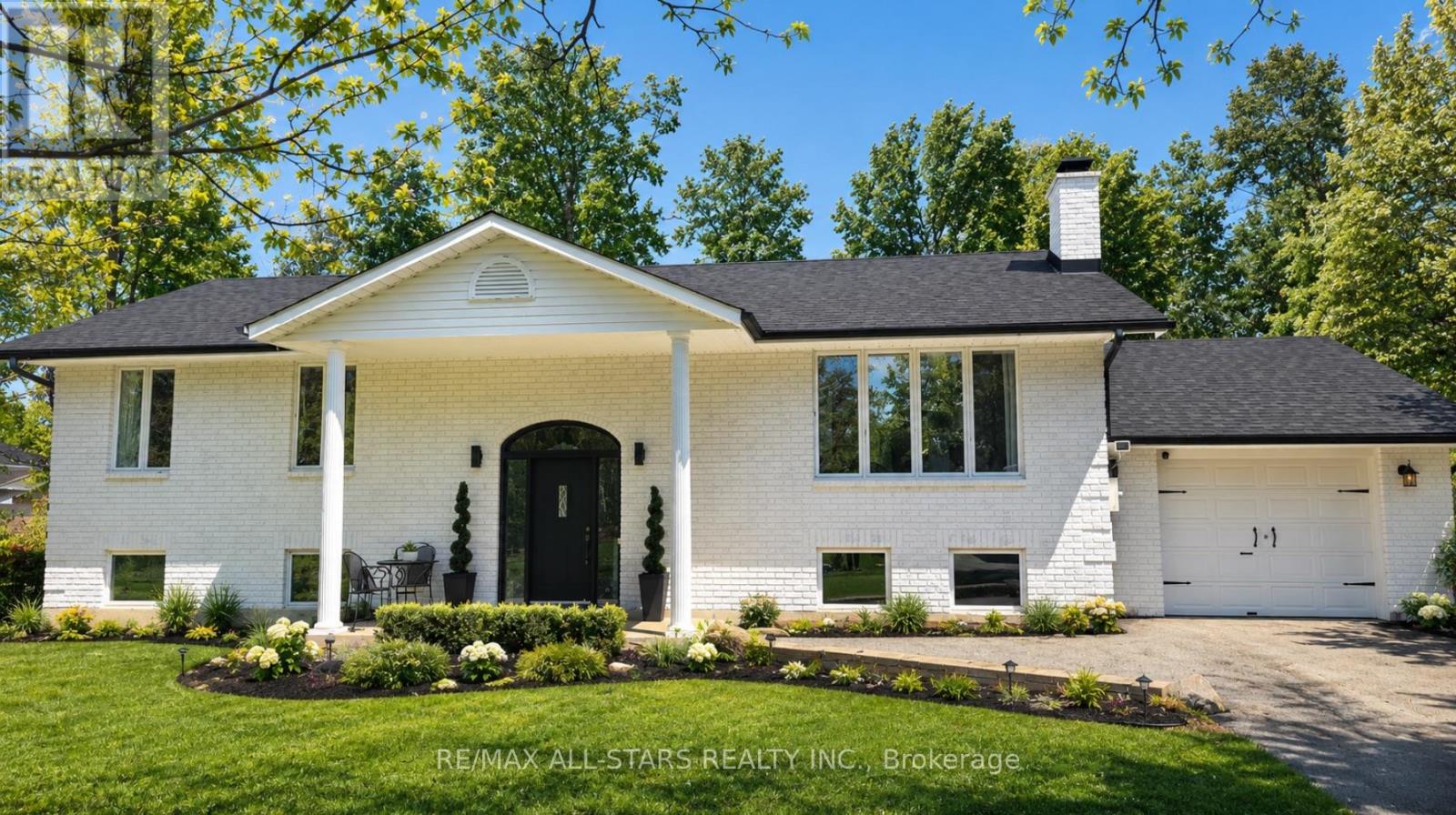 127 Pinecrest Road, Georgina, Ontario  L0E 1N0 - Photo 4 - N13109068