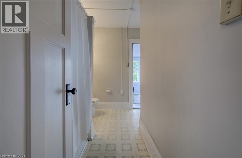 94 Stirling Avenue N, Kitchener, Ontario  N2H 3G7 - Photo 19 - 40826962